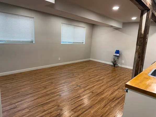 1012 E Sego Lily Dr, Sandy, UT 84094