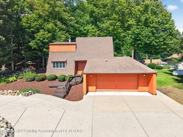 3334 W Howell Rd, Mason, MI 48854