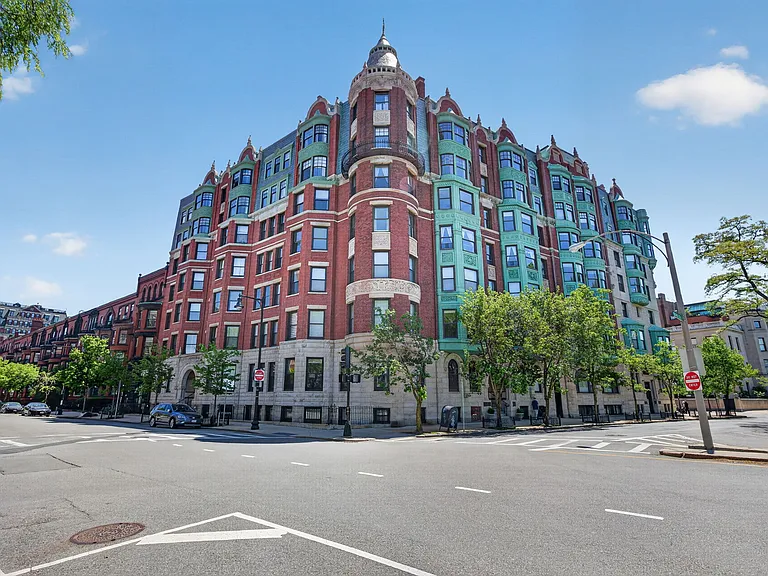 6 Charlesgate E #7 — Photo 31