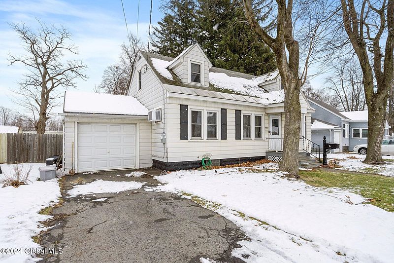 5th image of 1608 Bernice Street