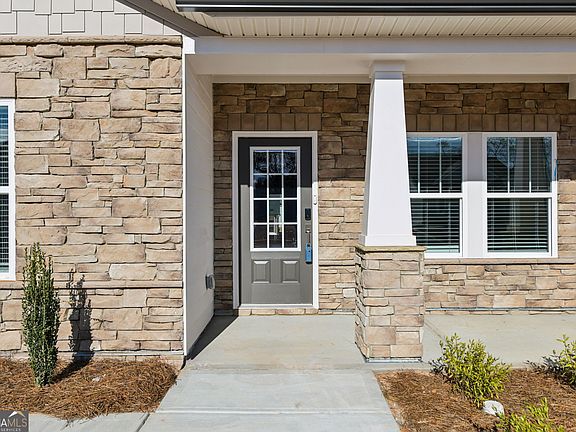4th image of 1290 Whitman Cir