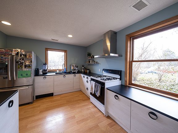 Large Kitchen