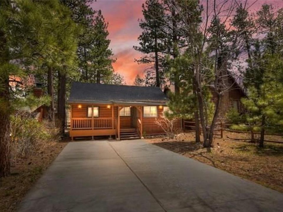 1st image of 693 Temple Ln