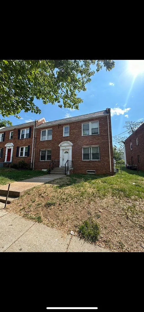 316 34th Street Southeast - 4 — Photo 1