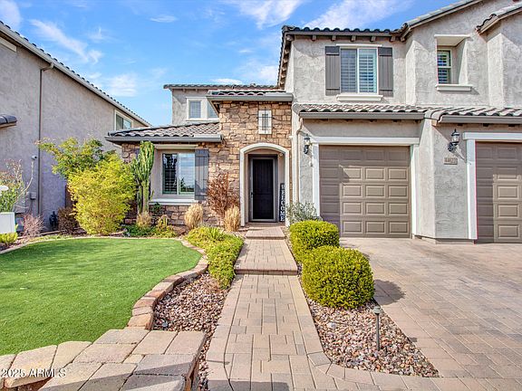 3rd image of 44622 N SONORAN ARROYO Lane