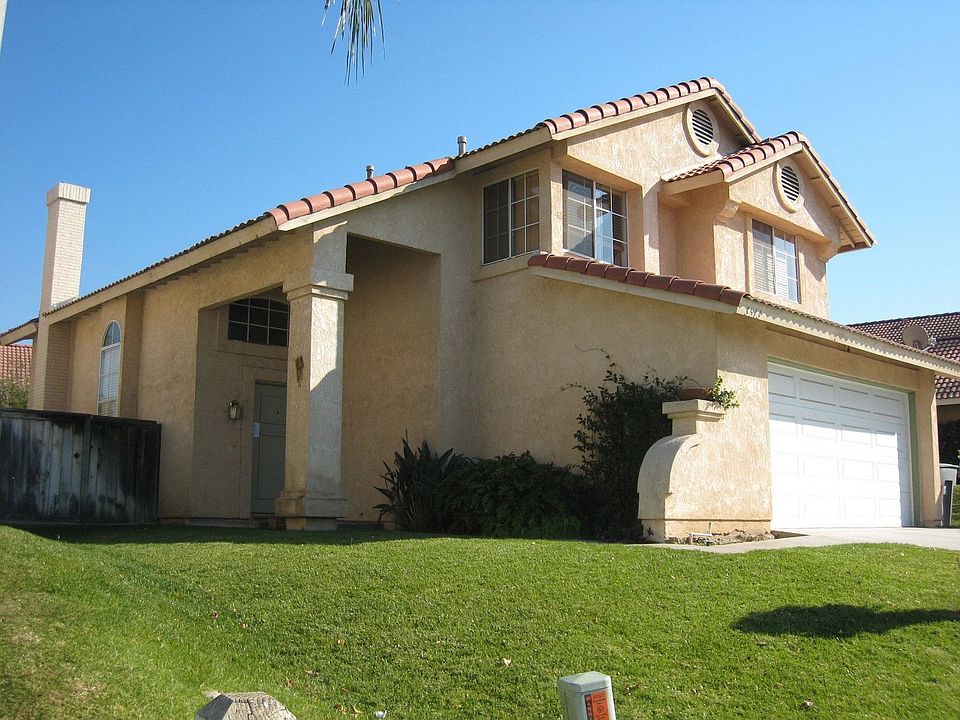 COMPLIMENTS OF PARK PLACE REAL ESTATE