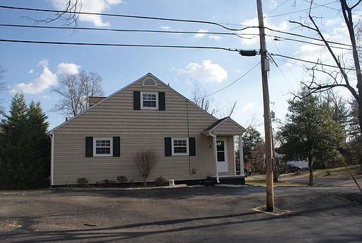 5th image of 3005 Conner Dr APT 6
