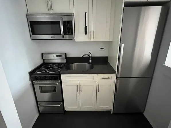 312 E 85th St APT 5A, New York, NY 10028