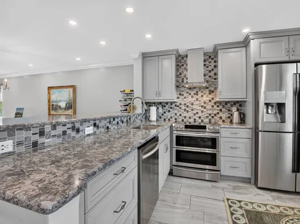 2717 Florida Blvd APT 326, Delray Beach, FL 33483