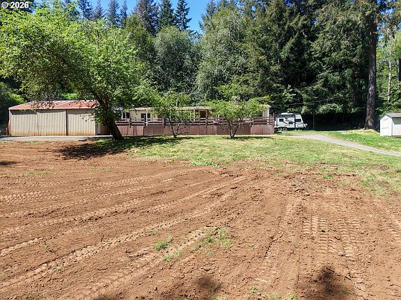 5th image of 60272 Acme Rd