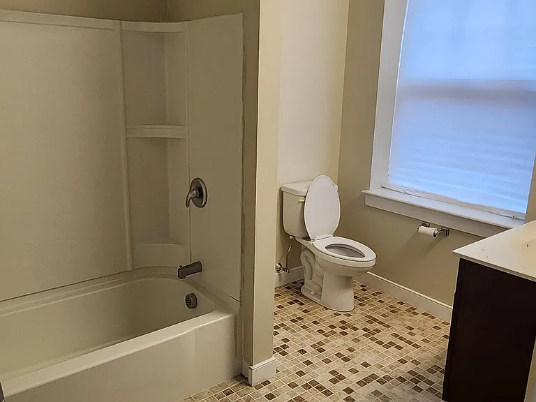20 Pond St #305 — Photo 8
