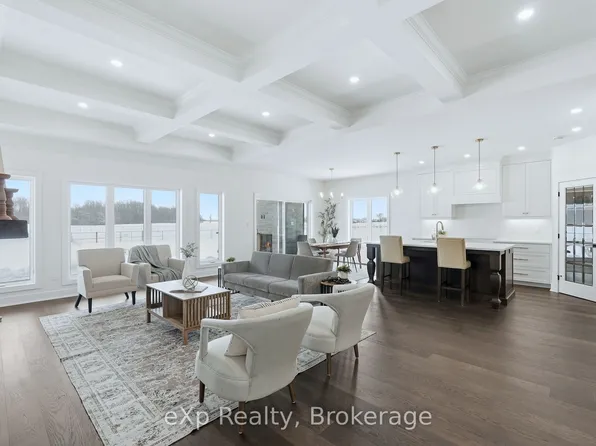 1036 Walton Ave N, North Perth, ON N4W 3S5