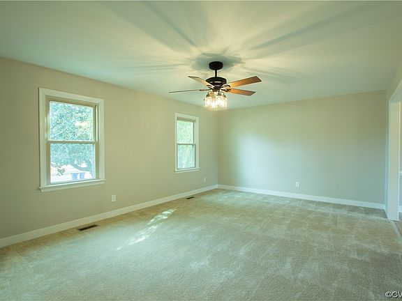 4th image of 7287 Walnut Grove Dr