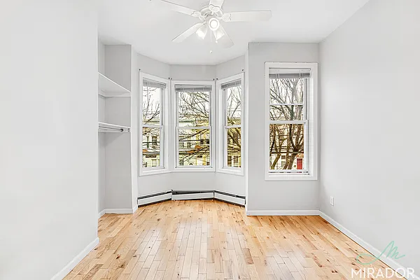 Rented by Mirador Real Estate | media 12