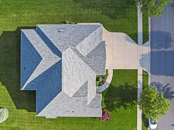 4th image of 7353 Misty Woods Ln