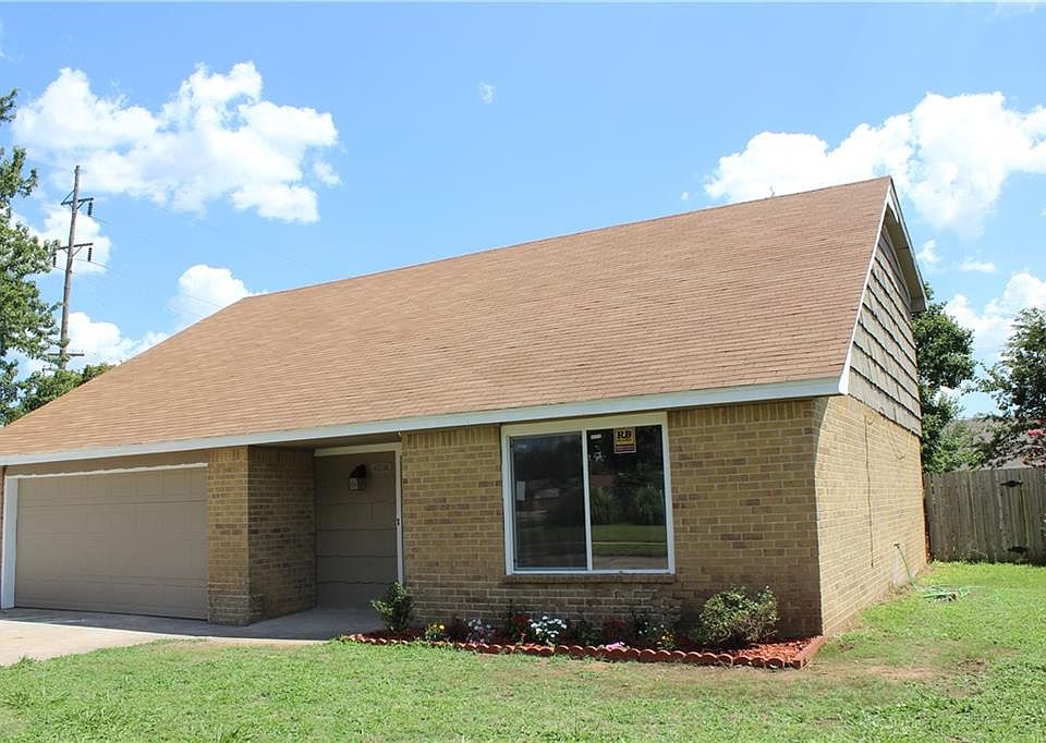 1st image of 4236 Corbett Dr