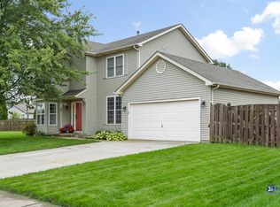 5709 Stonebridge Trl, McHenry, IL 60050