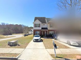 316 Brookview Dr, Riverdale, GA 30274