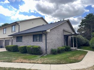 42349 E Leo St, Clinton Township, MI 48038