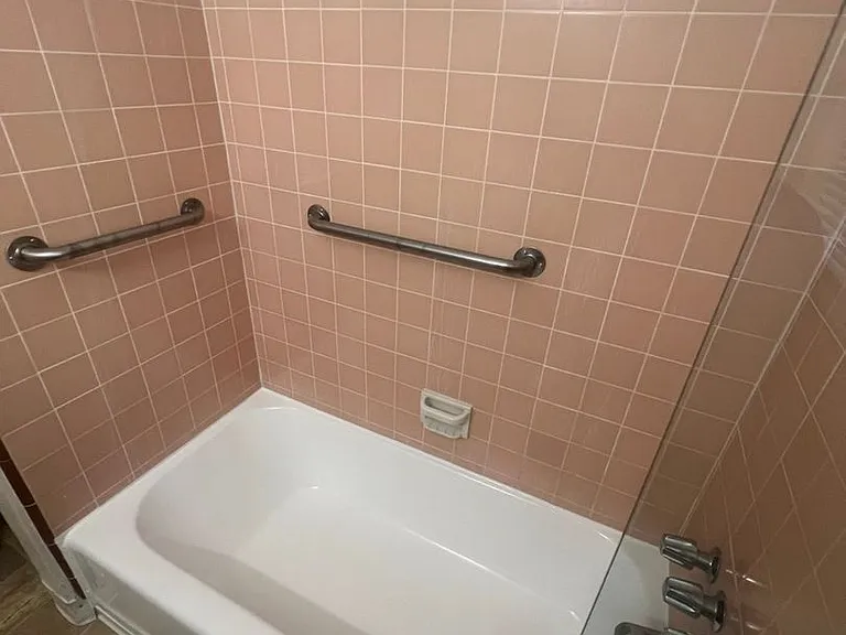8366 Sargent Ave — Photo 35