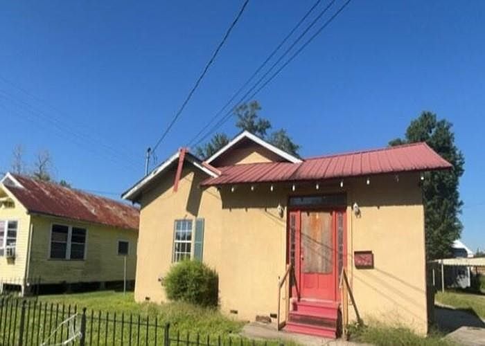 1st image of 510 Morgan St