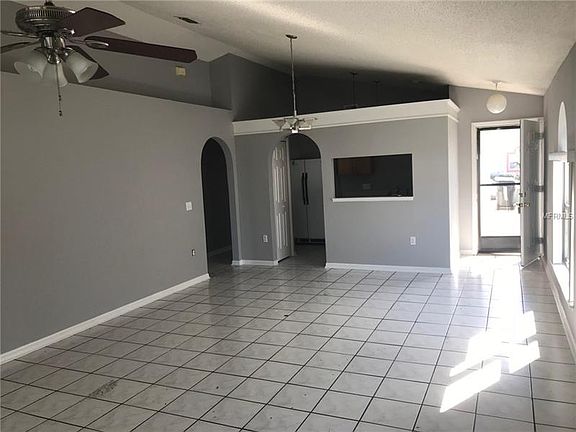 3rd image of 8231 Golden Chickasaw Cir