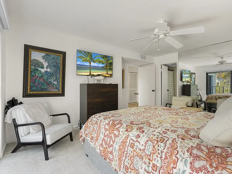 2155 Galleon Dr #E4 — Photo 25
