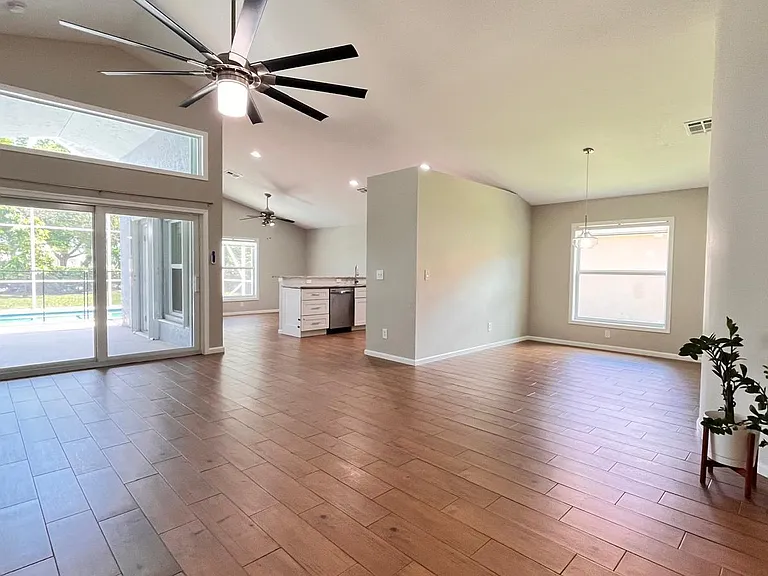 1627 Oak Berry Cir — Photo 6