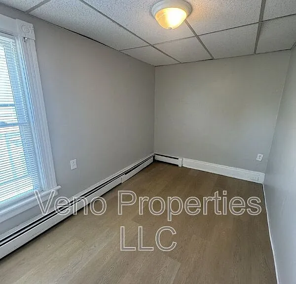129 N 3rd Ave #2 — Photo 16
