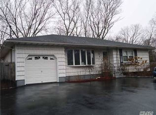 111 Rustic Rd, Centereach, NY 11720