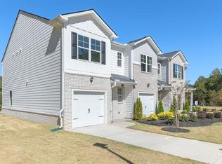 5011 Oakwood Rd, Stone Mountain, GA 30088