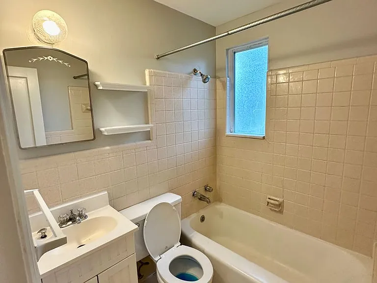 1213 Concord Ave — Photo 10