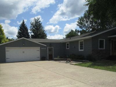 1404 S Clover Ave, Sioux Falls, SD, 57110
