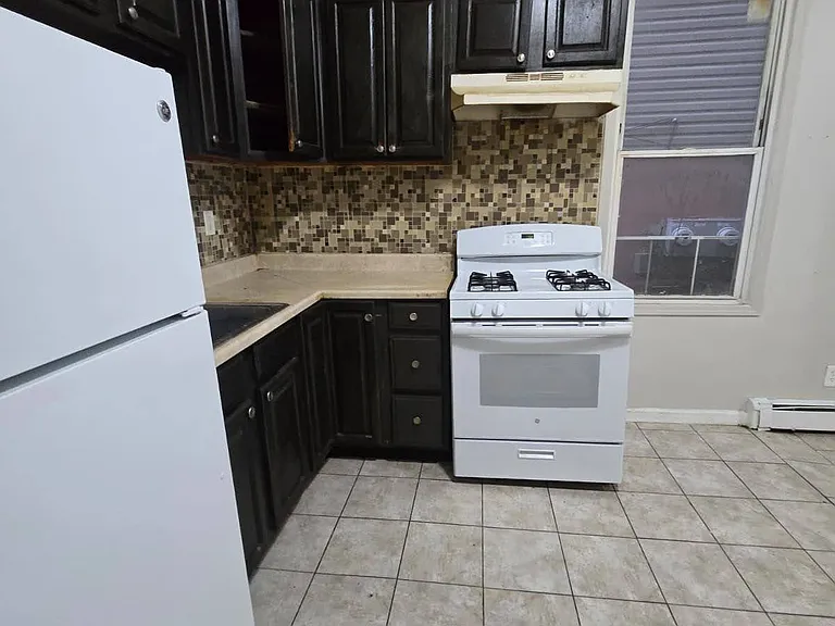 106 Old Bergen Rd #1A — Photo 2