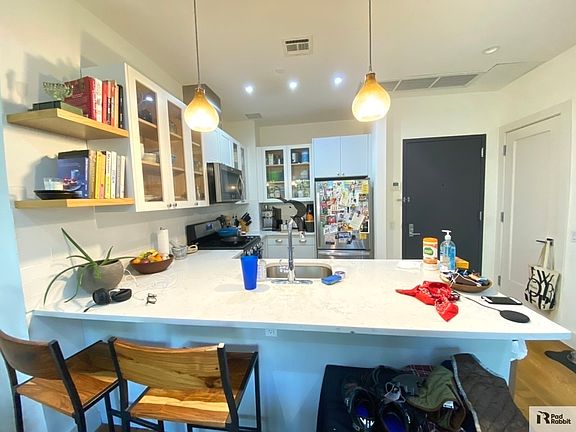 5th image of 730 Franklin Ave APT 4B