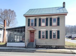 639 Chestnut St, Mifflinburg, PA 17844