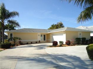 1724 SE 46th St, Cape Coral, FL 33904
