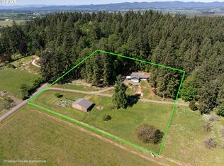 10461 NE Rivenwood Ln, Carlton, OR 97111
