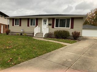 201 Highview Cir, Buffalo, NY 14219