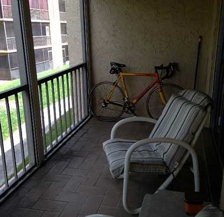 Rare UPDATED rental at Kendall Acres West 8401 SW 107 Av #27