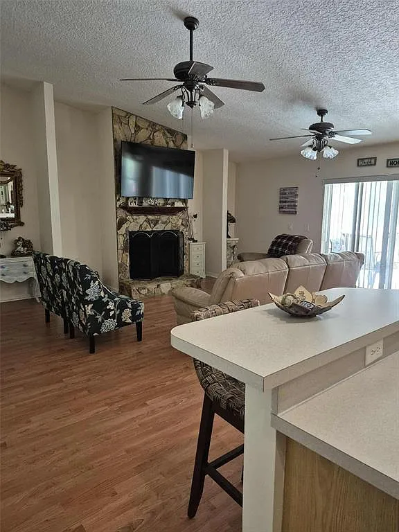 Building Photo - 30733 Buttercup Ln