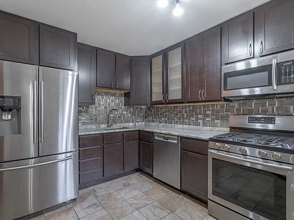3rd image of 1539 N Saint Marks Pl #1539