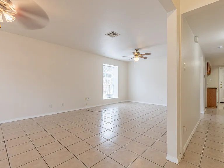 14423 Brook Hollow Blvd #A — Photo 4