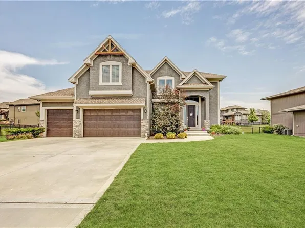 25064 W 114th St, Olathe, KS 66061