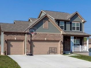5205 N Bellerieve Ln, Imperial, MO 63052