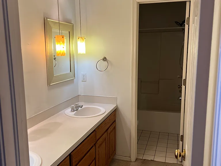 1232 W 115th St S — Photo 14