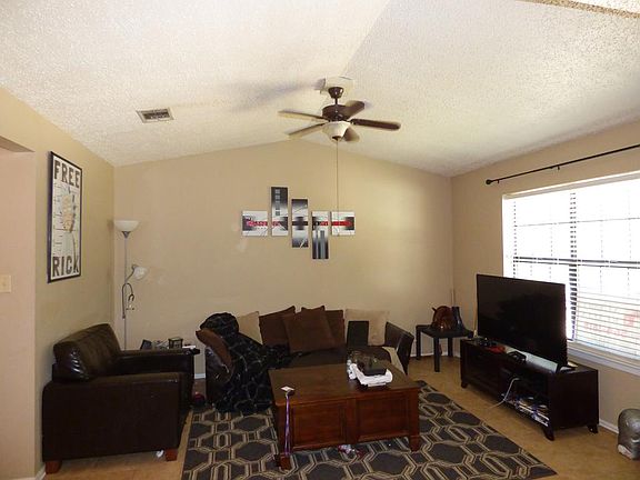 5th image of 1500 E Starr Ave APT 208