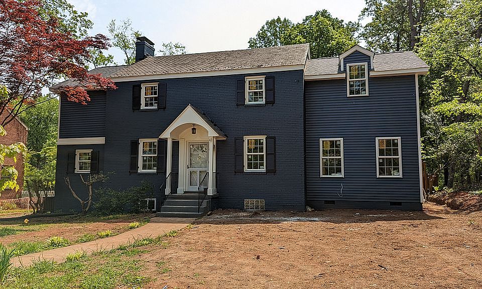 1st image of 1801 W 42nd St