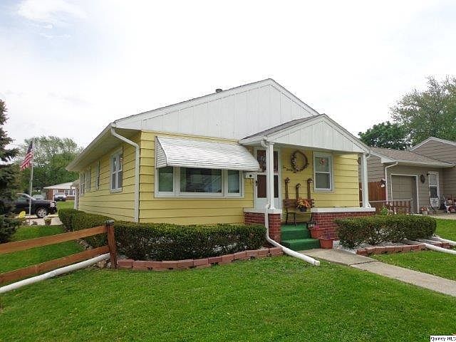 Home for Sale in Quincy, IL $89,900