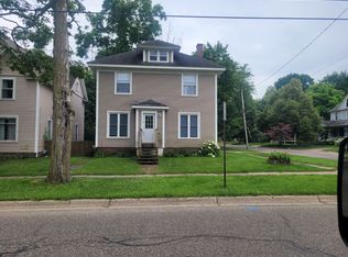1123 W North St, Kalamazoo, MI 49006